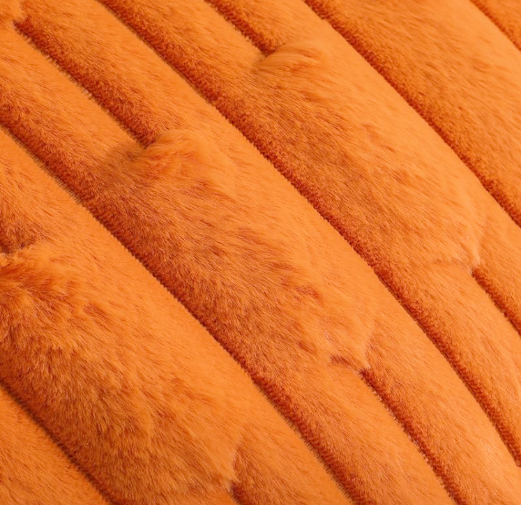 BZ41A, Faux Fur Cushion