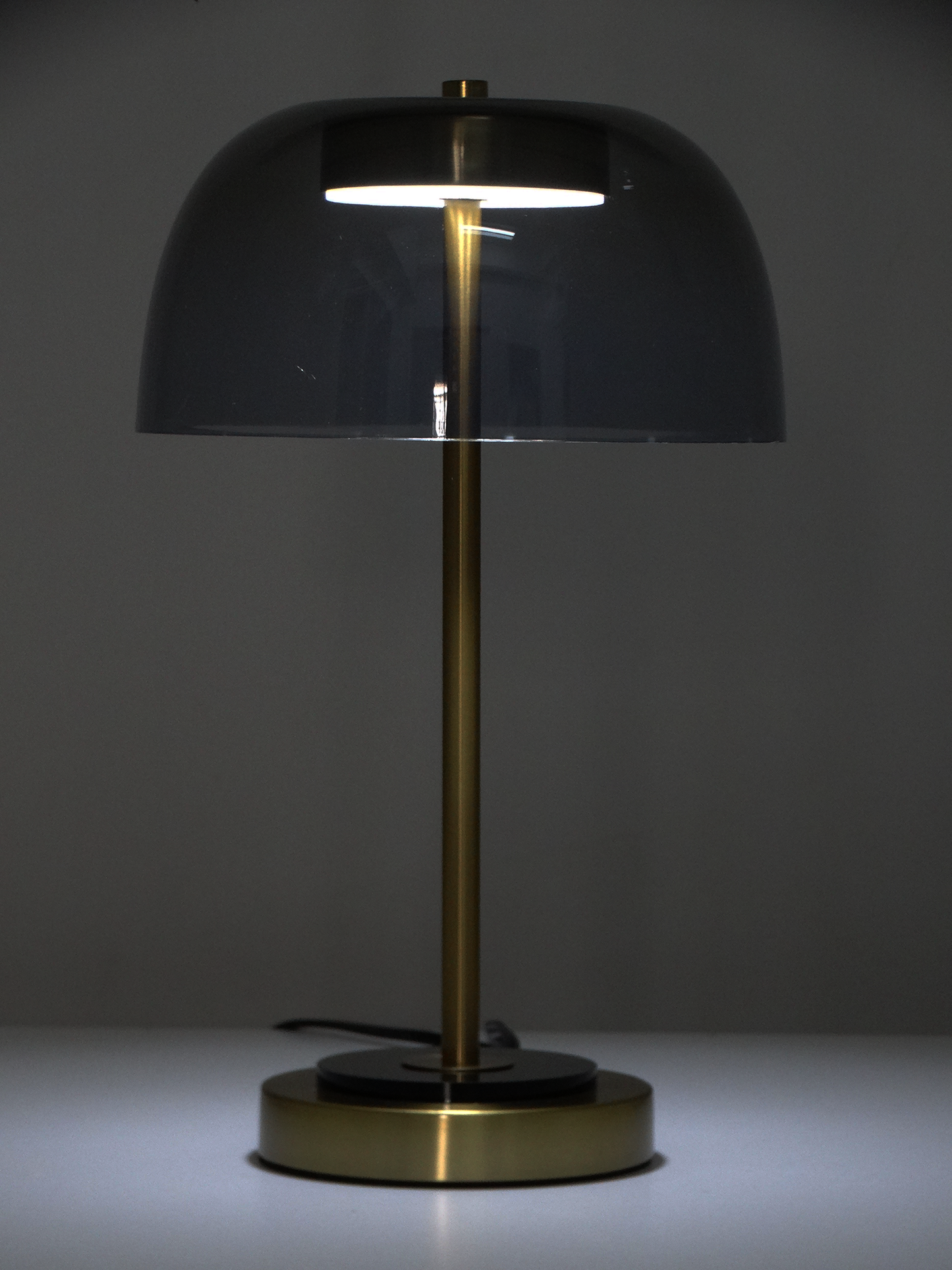 MK2384, Accent Table Lamp - 14.75" (38cm)