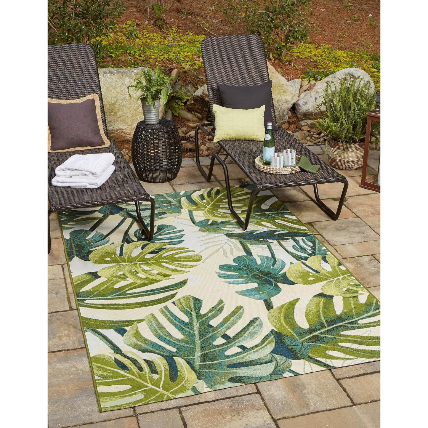 CAPRIS50X80BACK, Soho Outdoor & Indoor Area Rugs